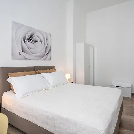 Gottardo Apartment *